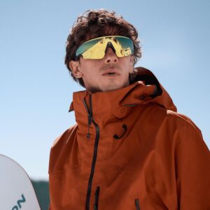 Meta Oakley Vanguard, Black | Smart AI Glasses for Men, Women — Camera, Audio, Video Recording — Prizm™ 24K Black Lenses — Sunglasses Black, Prizm 24k